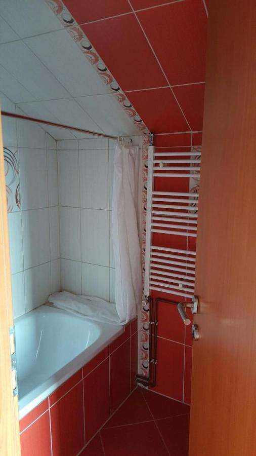 Apartmani Malina 3 Μπιέλινα Εξωτερικό φωτογραφία
